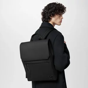 Fastline Backpack LV Aerogram in Men's Bags All Bags collections